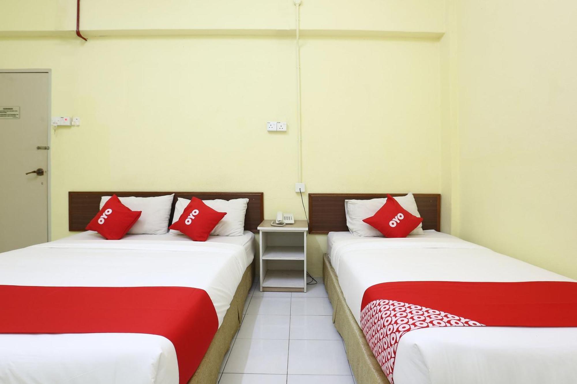 OYO 89651 Harmoni Hotel Kota Bharu Buitenkant foto