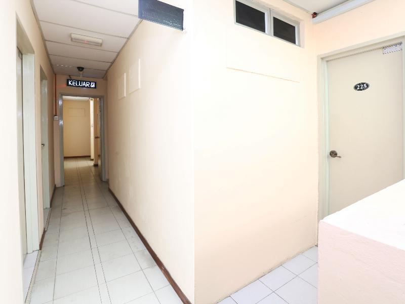 OYO 89651 Harmoni Hotel Kota Bharu Buitenkant foto